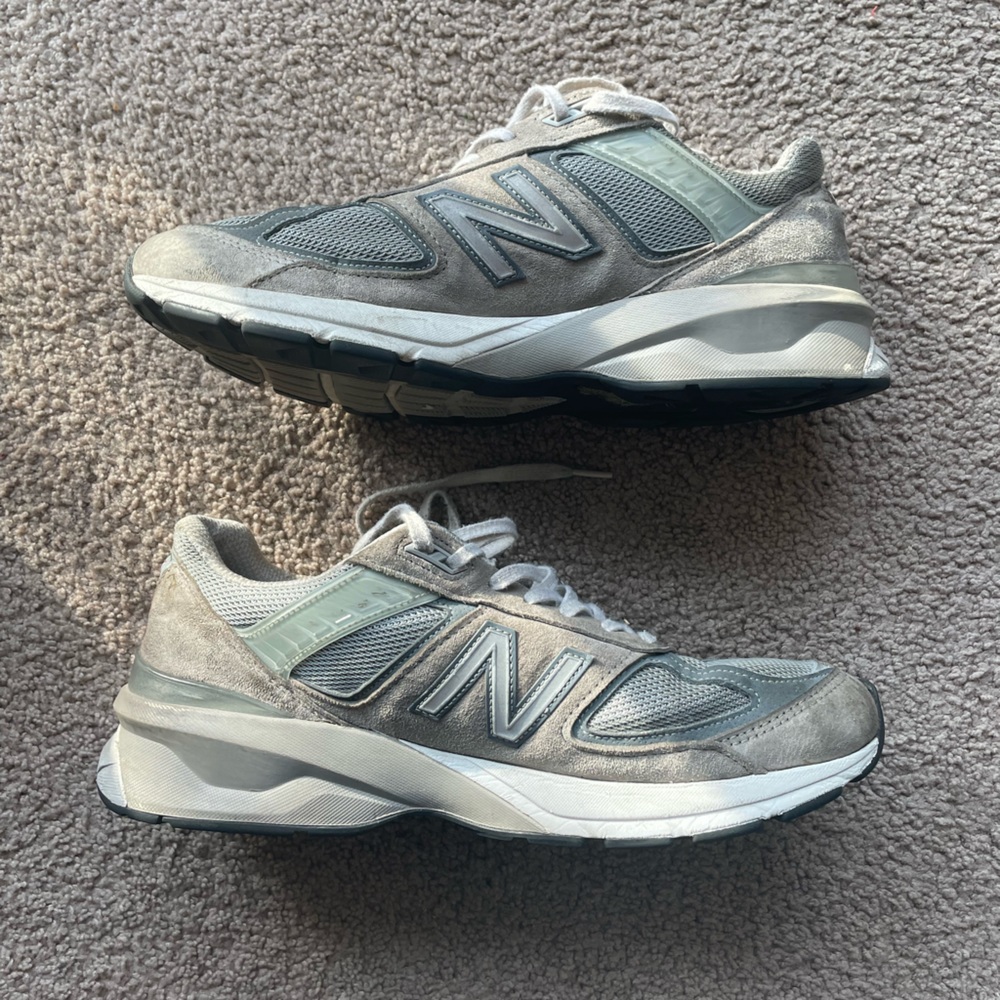 New balance 990 v5